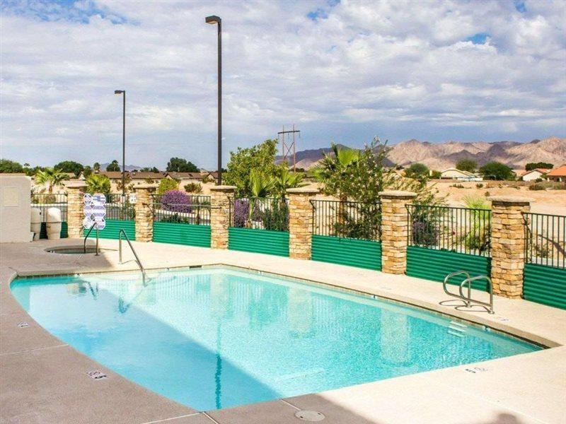 Comfort Inn And Suites Yuma I-8 Esterno foto