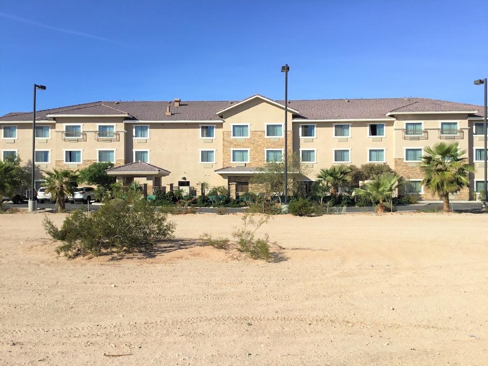 Comfort Inn And Suites Yuma I-8 Esterno foto
