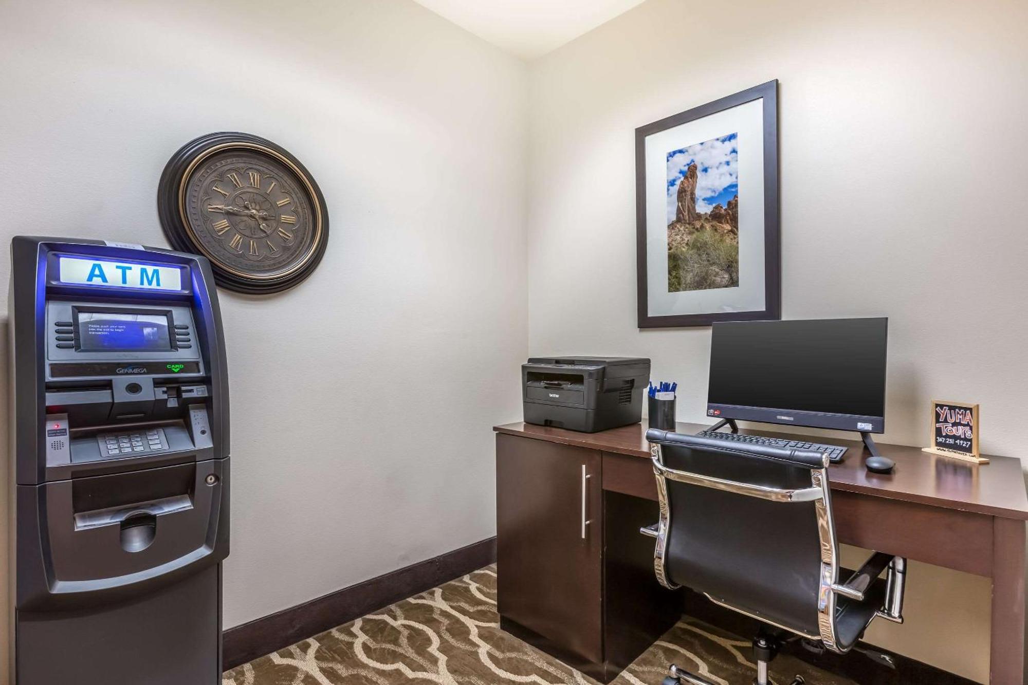 Comfort Inn And Suites Yuma I-8 Esterno foto